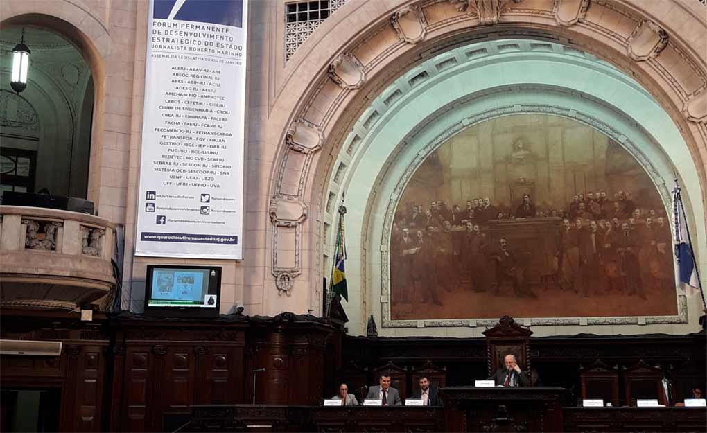 Palestra “Pensar e Construir o Rio do Fórum Permanente de Desenvolvimento Estratégico na Alerj